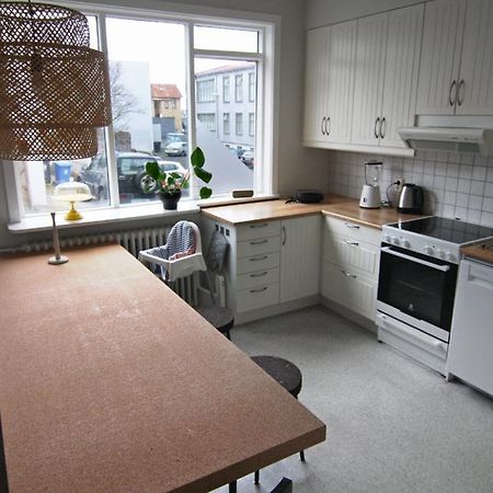 Reykjavik Rainbow Hotel Екстериор снимка